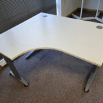 Used ergo desks and pedestals